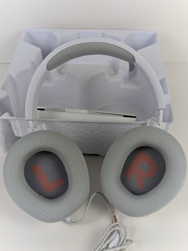 JBL Quantum 100M2 Kabelgebundenes Over-Ear Gaming Headset mit QuantumSOUND - Afbeelding 6 van 6