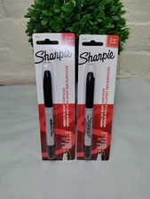 2 Sharpie Fine/Ultra Fine Twin-Tip Permanent Marker Carded Black #32101