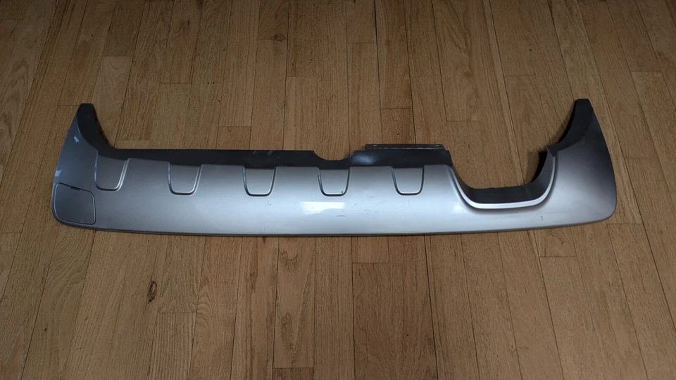 Alerón de parachoques inferior placa de deslizamiento OEM Volvo XC90 2007-2014 30678965 Foto 4 de 4