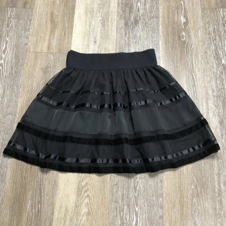 Minifalda AMERICAN EAGLE Cintura Elástica Volantes Negros Niña Talla XS Foto 4 de 4