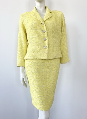 Bright CHANEL Lemon Yellow PASTEL Cruise Resort 2012 Tweed Skirt Suit RUNWAY ! - Picture 6 of 22