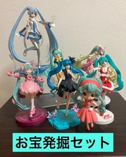 Hatsune Miku Figure Lot Collectible Anime Toys Fully Functional Preowned Japan