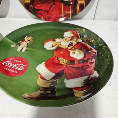 Coca Cola Holiday Portraits Set of 4 Stoneware Salad Desert Plates - Picture 4 of 6
