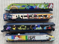 OO Hornby The Beatles Yellow Submarine Eurostar Locomotive Set - (NEW)
