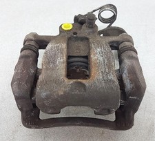 Kia Rio III UB Bremssattel hinten rechts Bj2014 1,25 CVVT 63kw G4LA inkl Träger