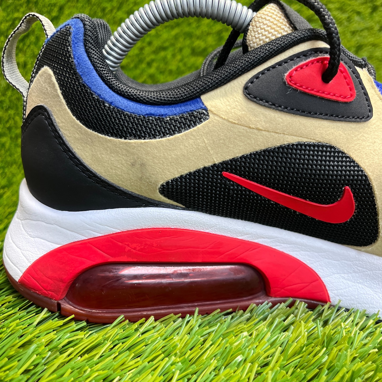 SAOLA Scarpe da corsa sportive Nike Air Max 200 uomo taglia 10 5 oro nero rosso sneakers