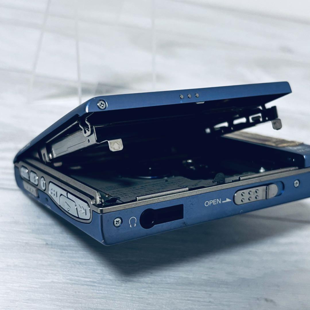 SONY MZ-E25 blue minidisc MD walkman player vintage audio