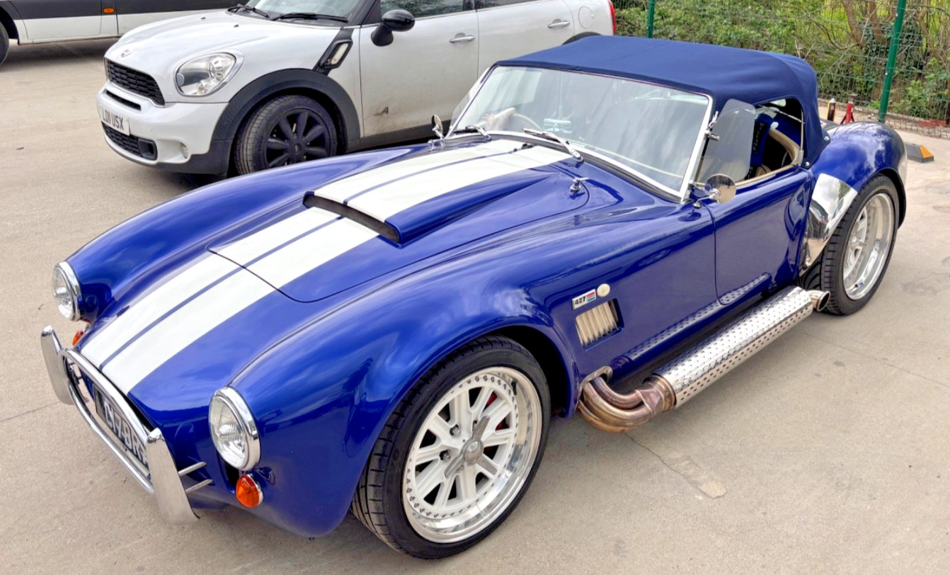 → INFO on eBay: AC Cobra, Dax , De Dion , Ford 351 , stroked to 427 ci , px +/- Campervan !! AC Cobra, Dax , De Dion , Ford 351 , stroked to 427 ci , px +/- Campervan !!
