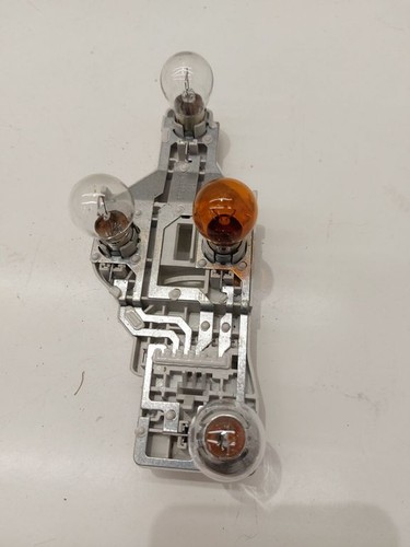 Skoda Octavia Mk2 (1Z) 2012 90kW Benzin Lampenträger Heckleuchte 1Z9945258