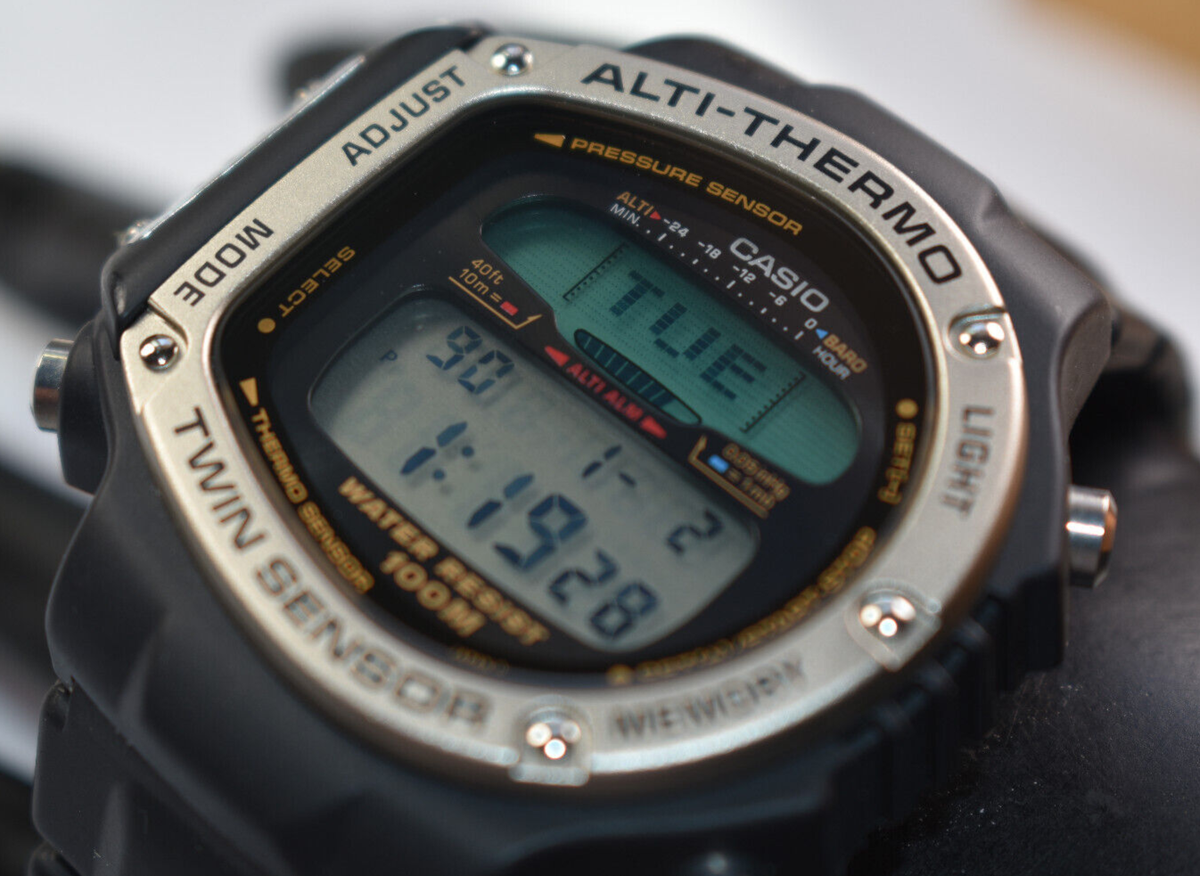 RARE! Casio ALT-6100-1V (950) Twin Sensor JAPAN M Men's Watch NEW