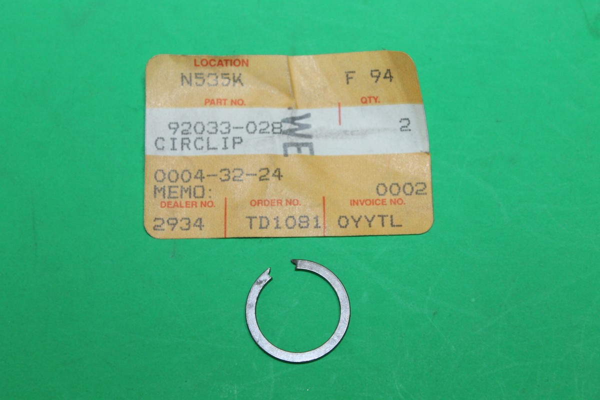 NOS Kawasaki OEM 1975-1976 KX125 1995-2000 KX100 Circlip OEM