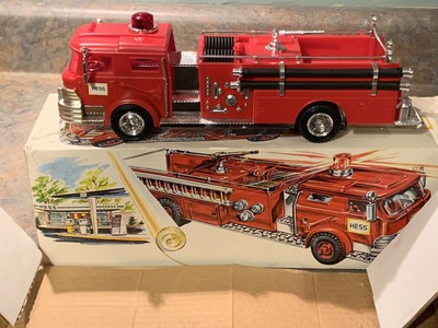1970 HESS FIRE TRUCK - EXCELLENT CONDITION