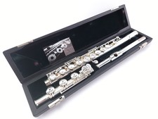 Reconditioned Pearl Premium Enhanced Student 525 BE Silver L/R Flute B Foot CH