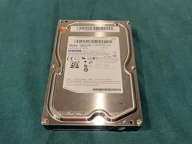 Samsung HD103SI 1TB 5,4K SATA Hard Drive - Image 4 of 4