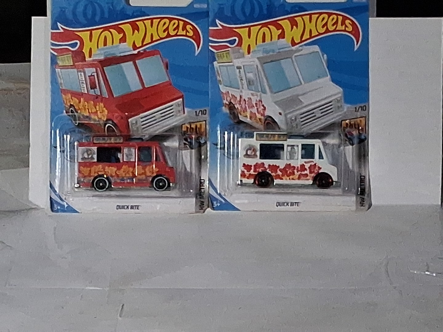 Hot Wheels HW Metro 1/10 (2017) Quick Bite Shave Ice Red  189/250 Lot Of 2 B37