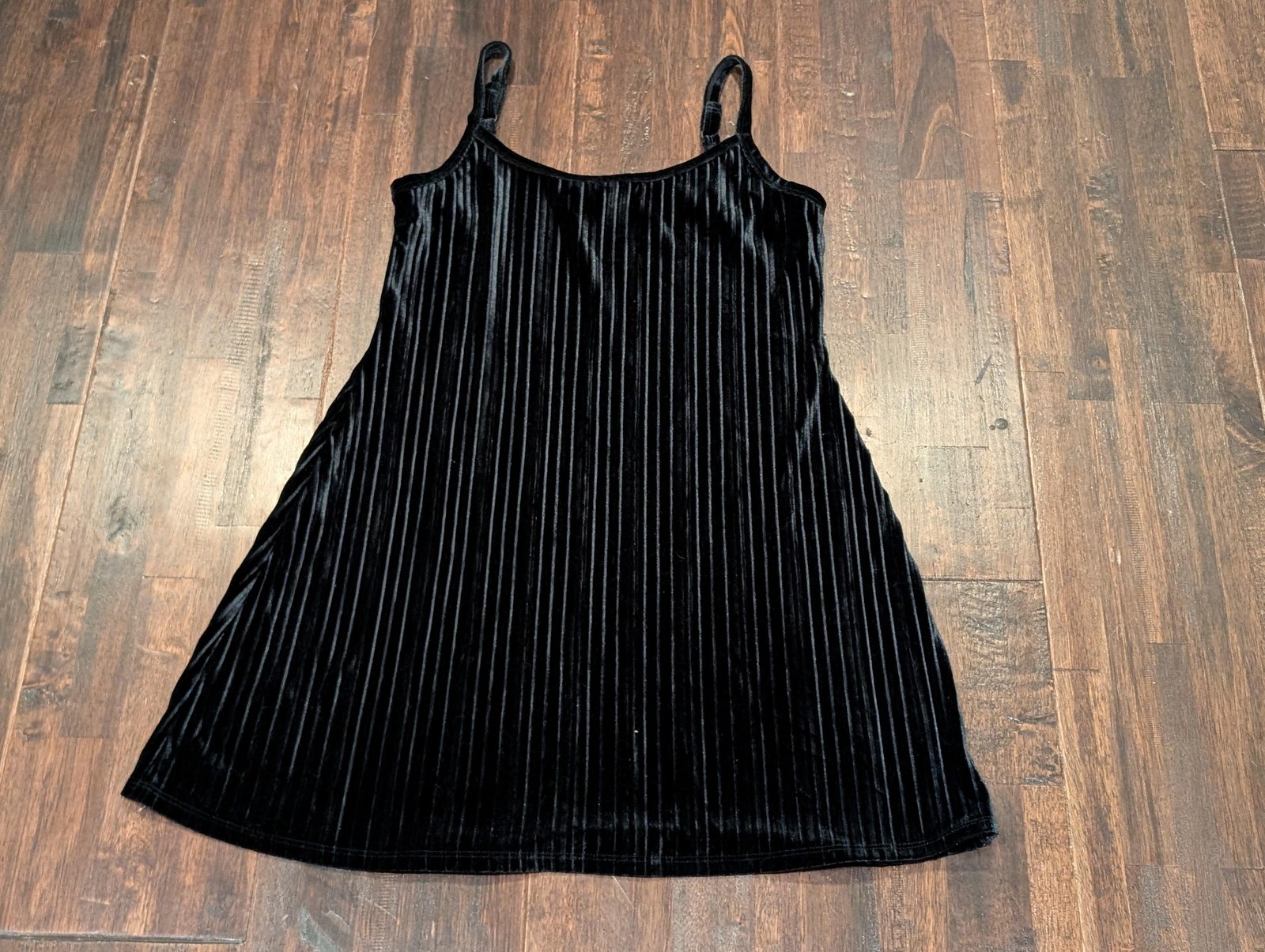 American Eagle Dress Womens Large Black Velvet Pleated A-Line Slip Mini Soft