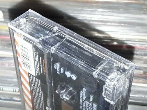 MISSY ELLIOTT UNDER CONSTRUCTION CASSETTE USA HYPE STICKER SEALED BEYONCE TLC - Picture 4 of 4