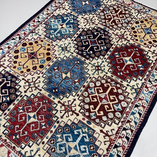 Handmade (4' x 6') Caucasian Tribal Soft Wool Veg Dye Oriental Area Rug - Picture 13 of 15