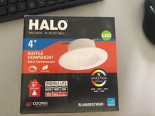 Halo 4 in LED Retrofit Baffle Trim White Selectable Color RL4069S1EWHR. 