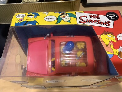 NIB The Simpsons TALKING FAMILY CAR PLAYSET - WOS 2001