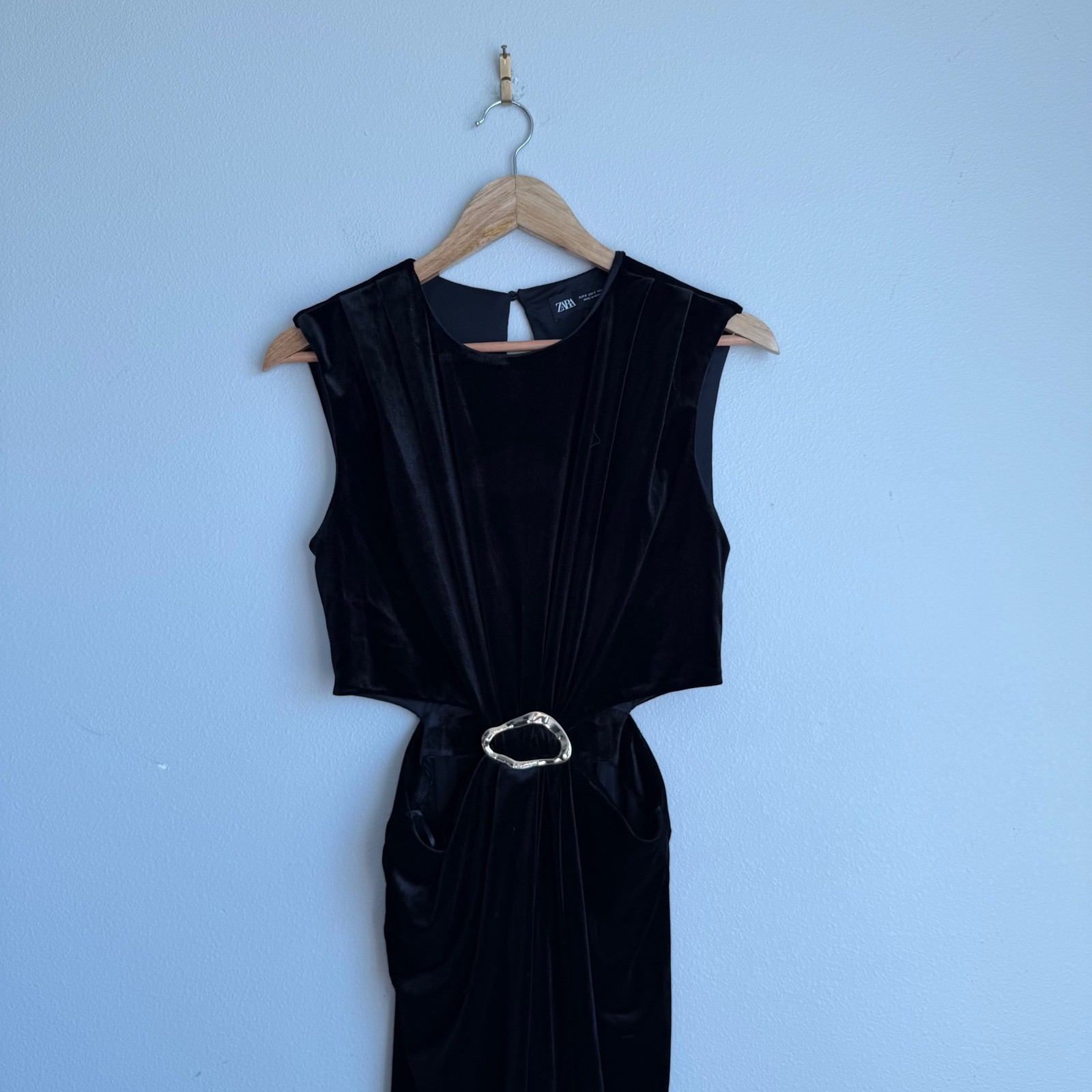 Zara Cut Out Black Velvet Midi Dress Size Small thumbnail 3