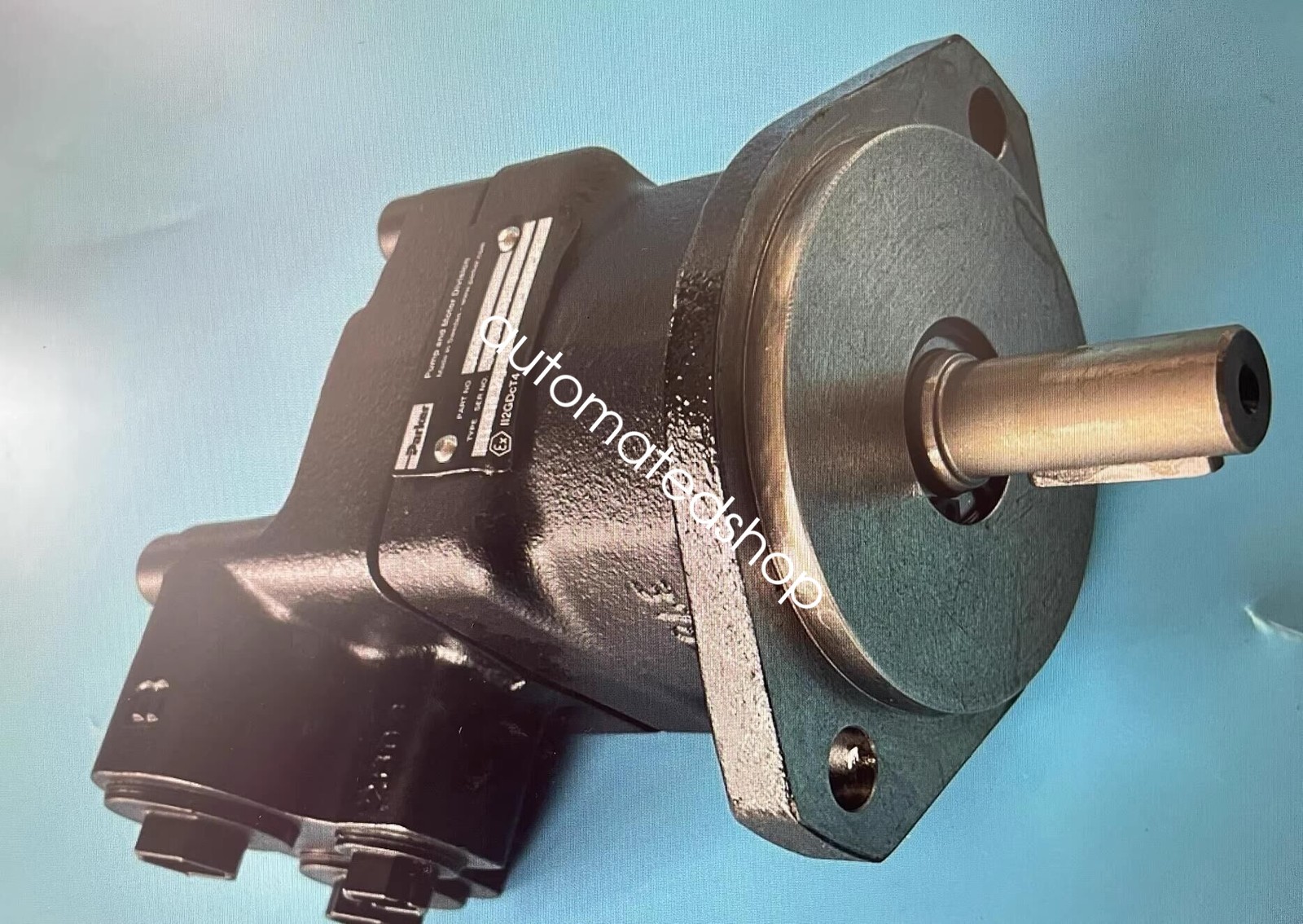 1PCS  F11-014-SF-IV-K-000-0000-P0  hydraulic motor new Shipping DHL or FedEX