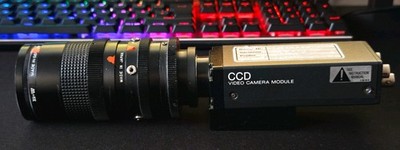 Industrielle Sony CCD Videokamera XC-77 mit TV Zoom-Objektiv und B+W Filtern