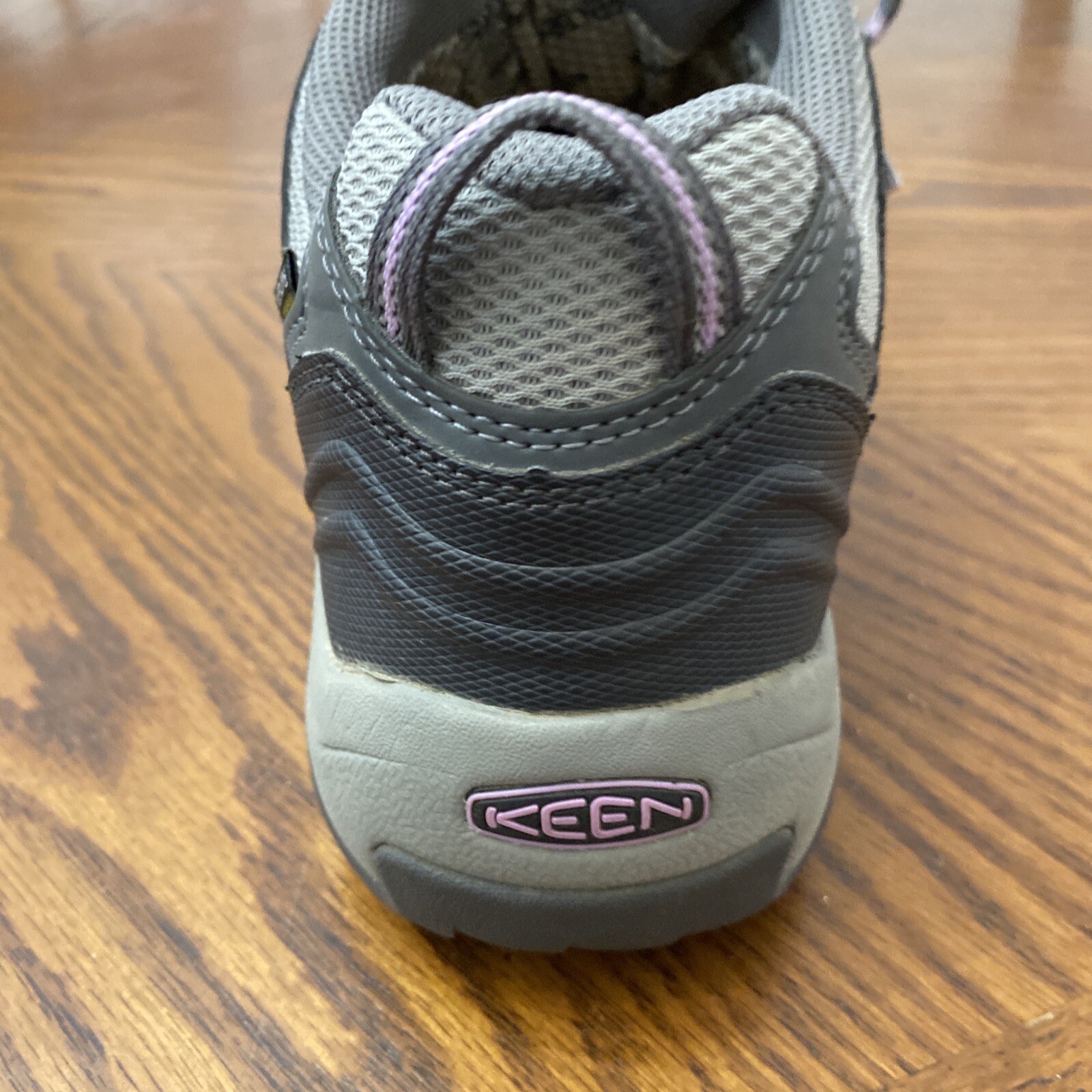 Scarpa da trekking Keen Dry impermeabile sinistra amputata donna 8 5