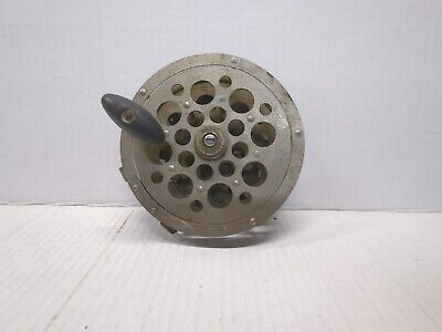 Vintage Pflueger Sal-Trout No. 1558 Large Fishing Reel Akron Vintage Pflueger Sal-Trout No. 1558 Large Fishing Reel Akron