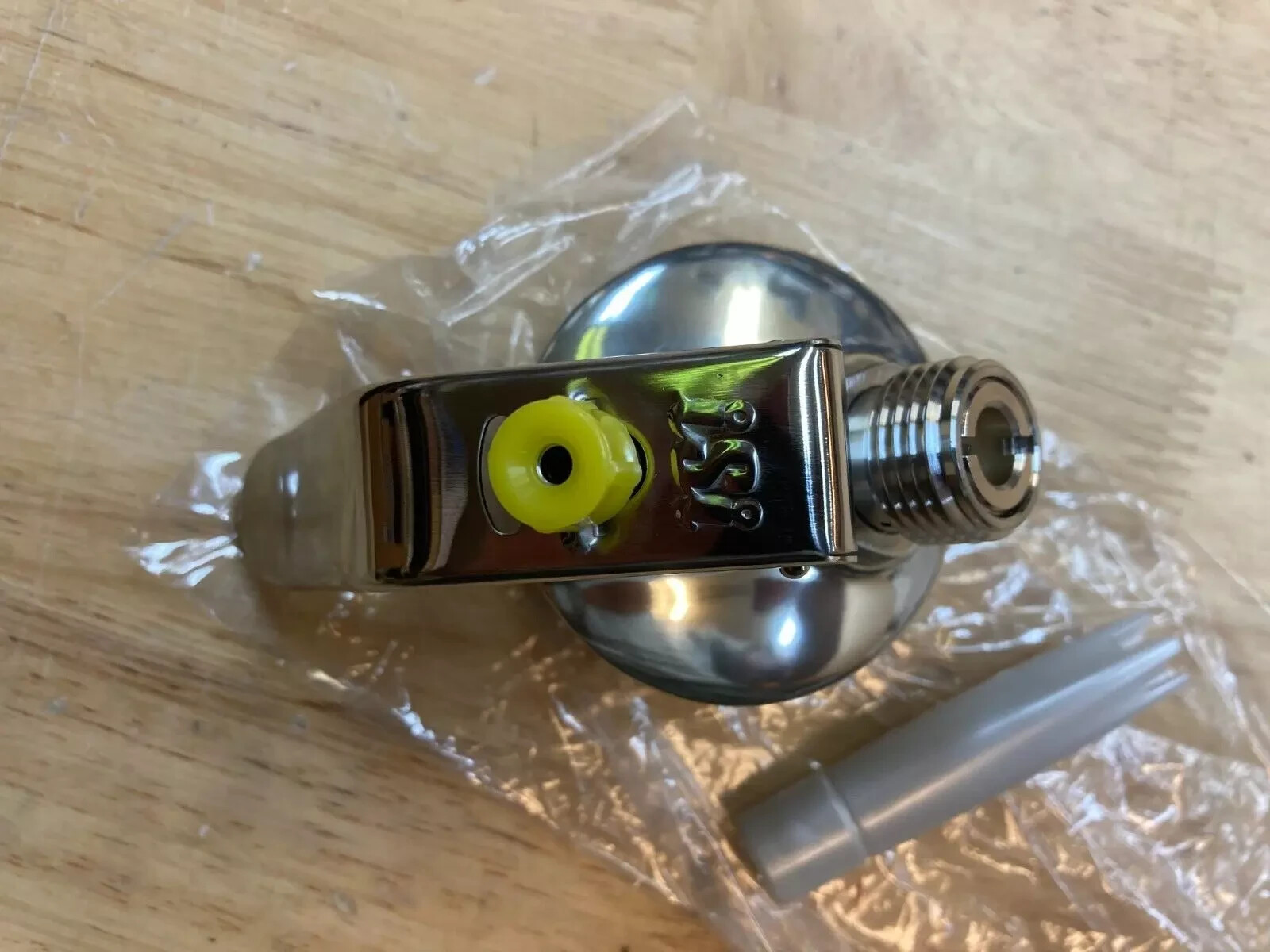 ISI 177805 Profi Whip Dispenser Head w/Pearl Decorator Tip, Straight With Teeth