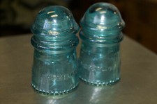 HEMINGRAY BLUE NO 9 INSULATOR AQUA BLUE MADE IN USA LOT OF TWO ELECTRIC