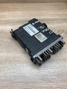 443907311D 0261200271 Bosch Volkswagen Audi Seat Skoda Motorsteuergerät Motormodul