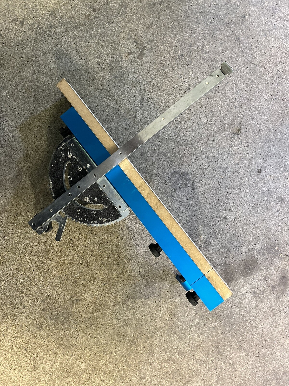 IncraMITERV27 V27 AngleLock Miter Gauge With Rockler Adjustable Fence