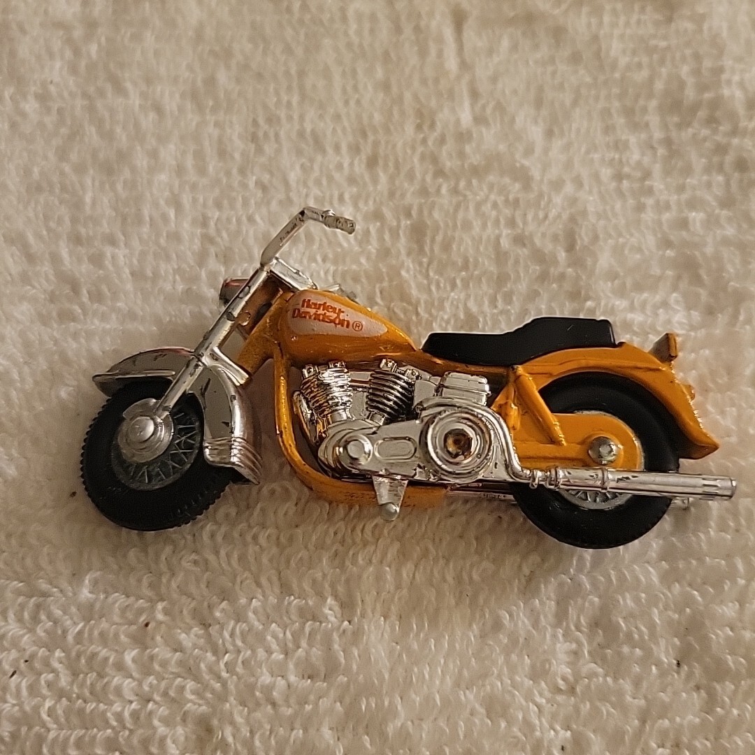 Picture 1 of 2