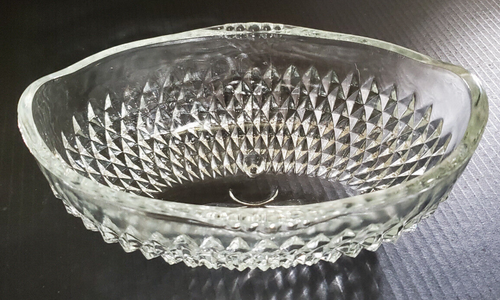 Diamond Point Crystal Glass Footed Center Bowl 8.5" - #2965 Indiana Glass w/box - Picture 8 of 13