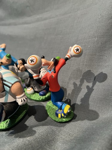Lotto 11 Personaggi Disney - Mondiali di Calcio 2006 - ottime condizioni - Foto 9 di 20