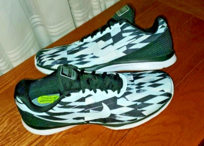 Nike Training In Season TR 6 Sneakers Size 9 Womens Black White Shoes 852470 eBay