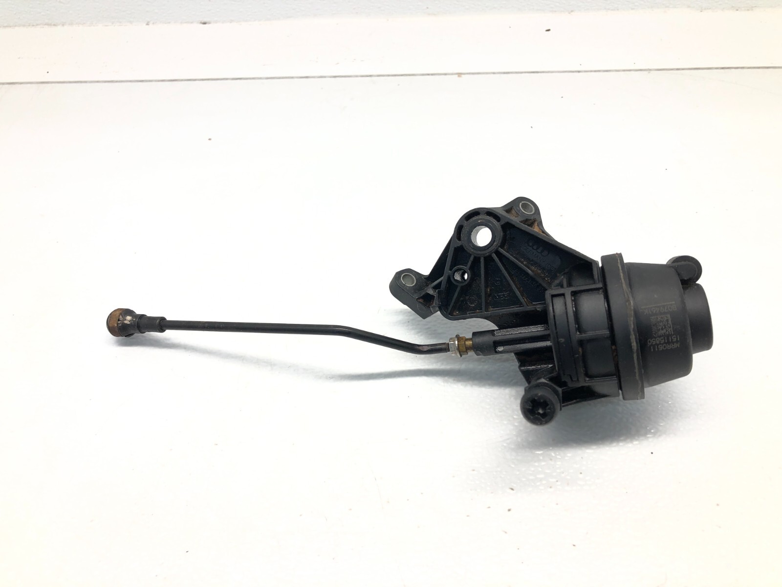 2014-2018 BENTLEY FLYING SPUR V8 FRONT LEFT TURBOCHARGER VACUUM ACTUATOR VALVE