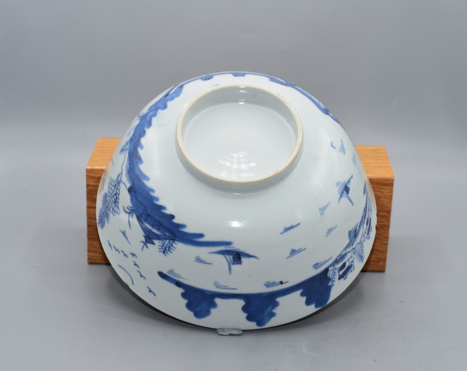 18THC CENTURY ANTIQUE CHINESE BLUE & WHITE PORCELAIN BOWL TEMPLE LAKE