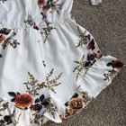 NWT Haute Rogue Medium White Floral Romper Women’s — photo 3