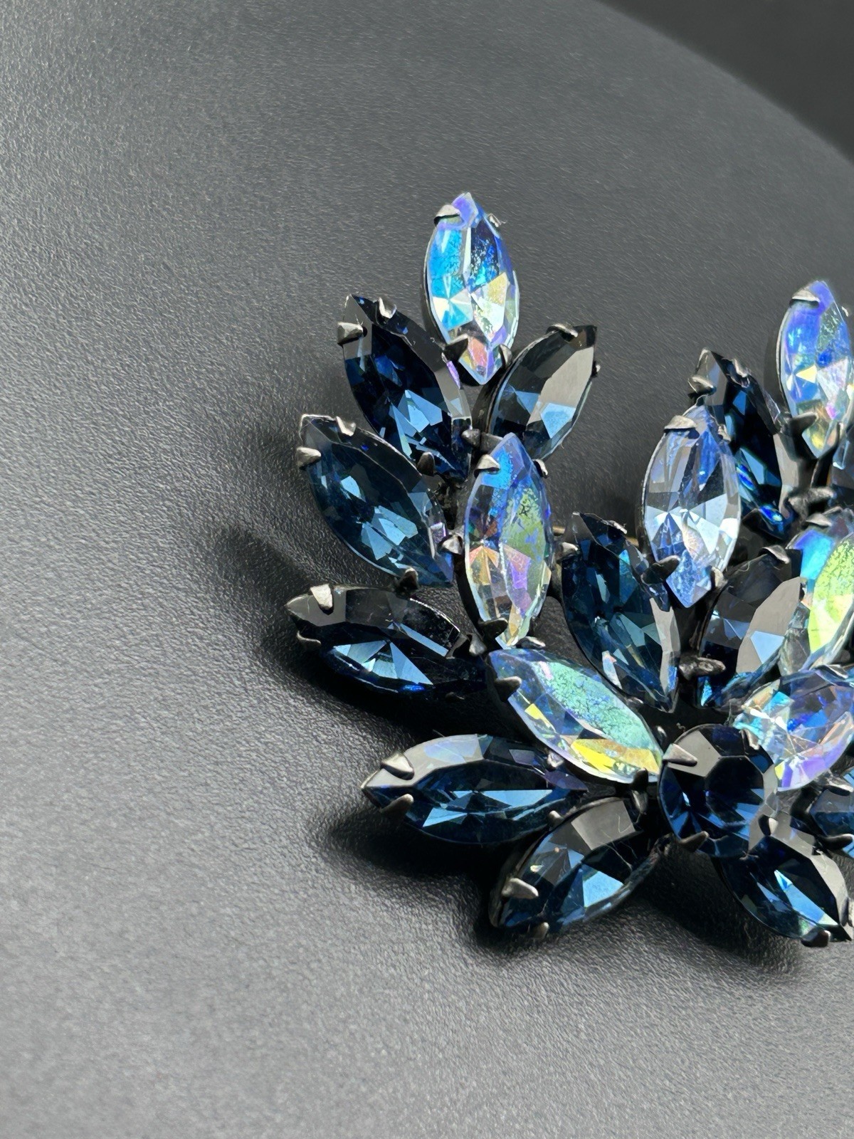 Possible Unsigned Regency Blue Prong Set Navette … - image 12