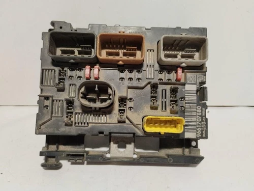 BSML0300 Caja Reles/Fusibles para CITROEN C2 * 112763