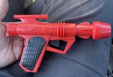 Vintage 1980’s Pez Dispenser Space Gun Pat#3.3 MI AUSTRIA Clean& Works Great!