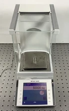 Mettler Toledo XP203S Analytical Digital Precision Balance