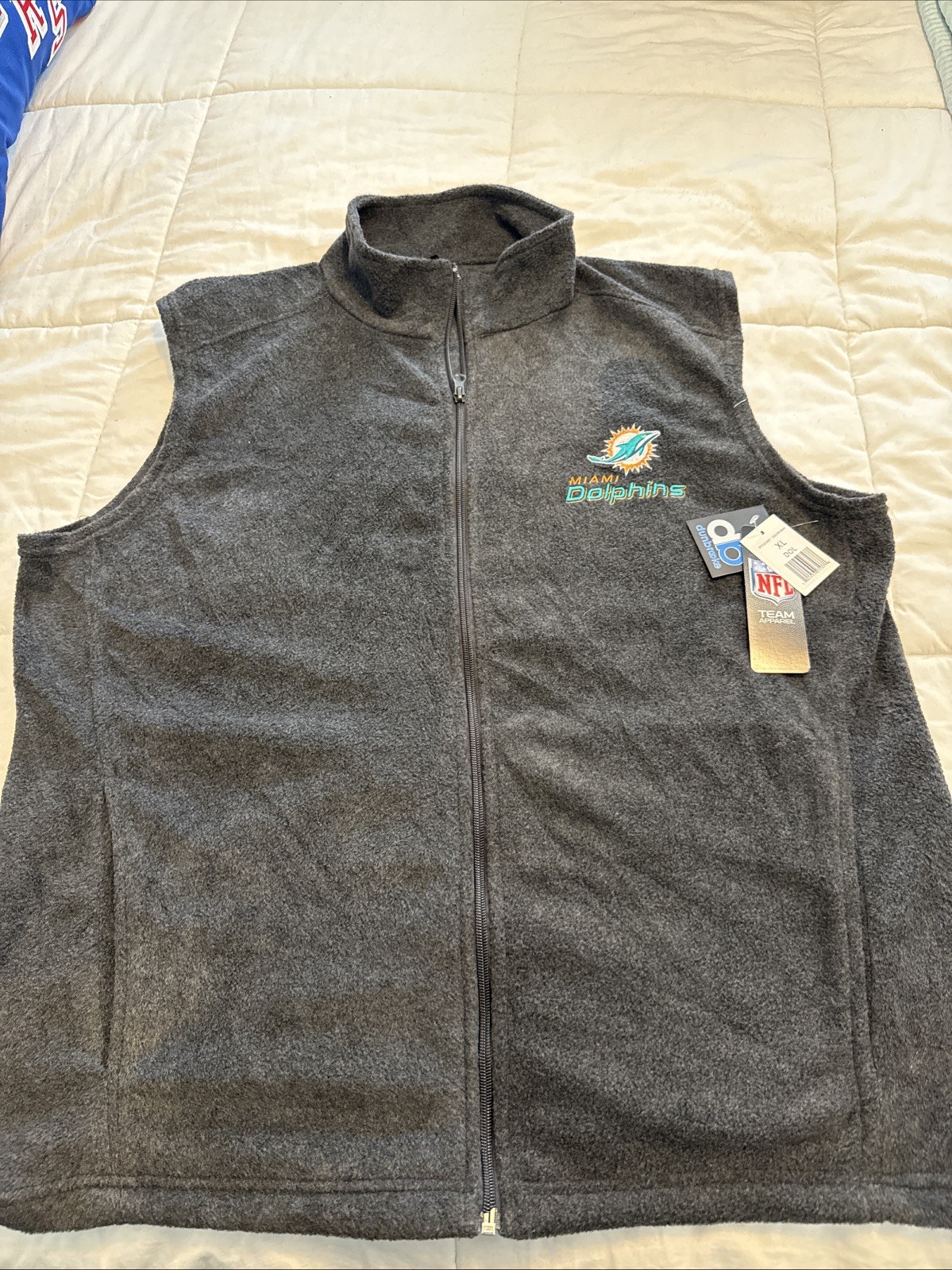 Picture 1 of 10