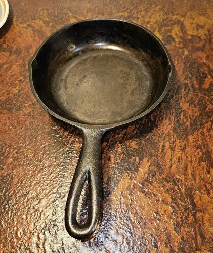 Vintage BSR #3 Cast Iron Skillet, NO.3 6 5/8IN. With Heat Ring Made In USA