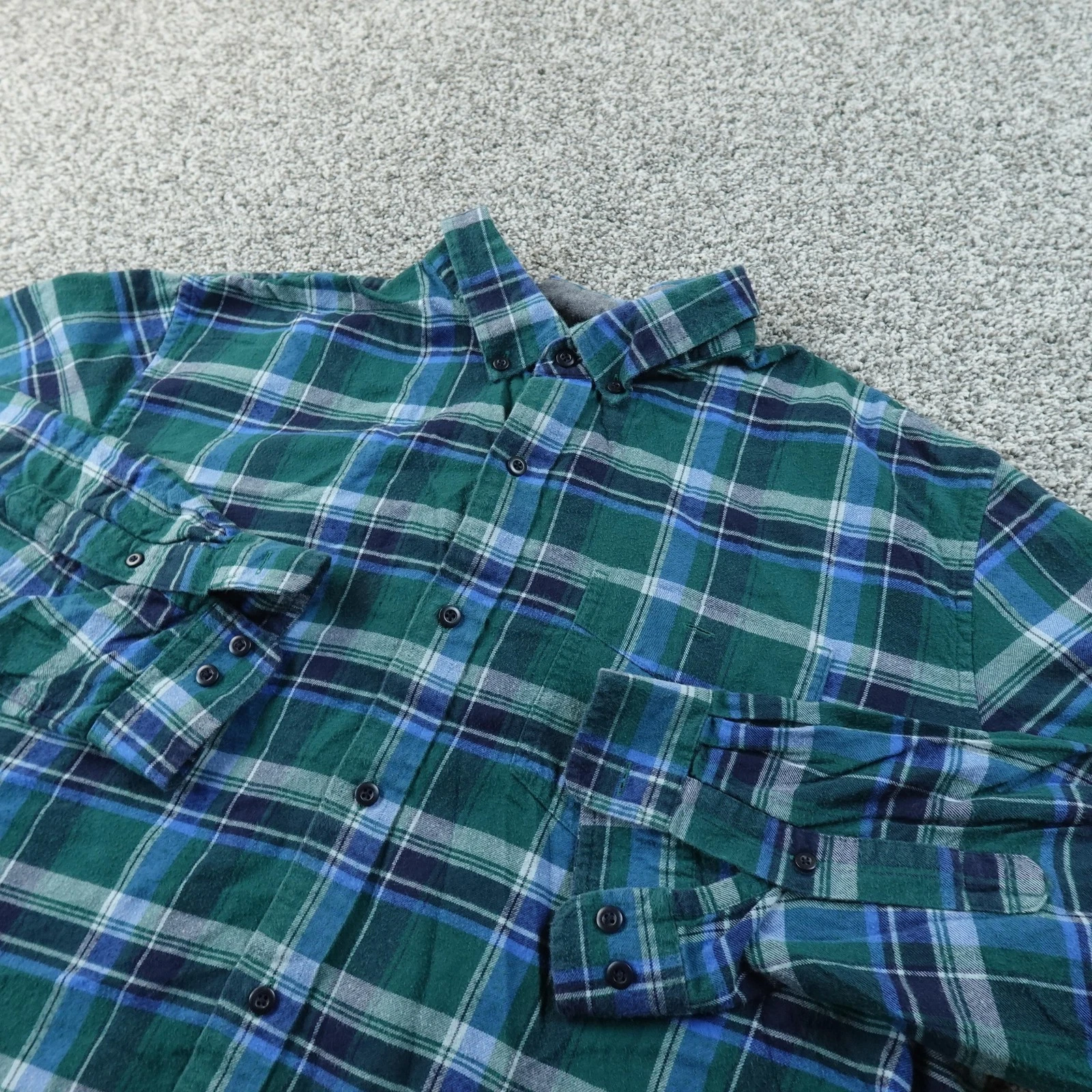 LL Bean Shirt Mens XL Green Scotch Plaid Flannel Button Up Long Sleeve Outdoor
Opens in a new window