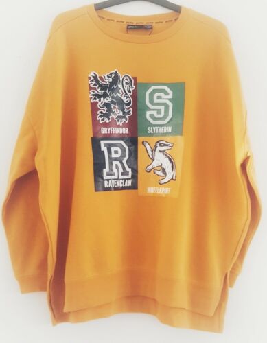 Harry Potter Unisex Sweatshirt With Hogwarts Houses Print - Picture 1 of 3