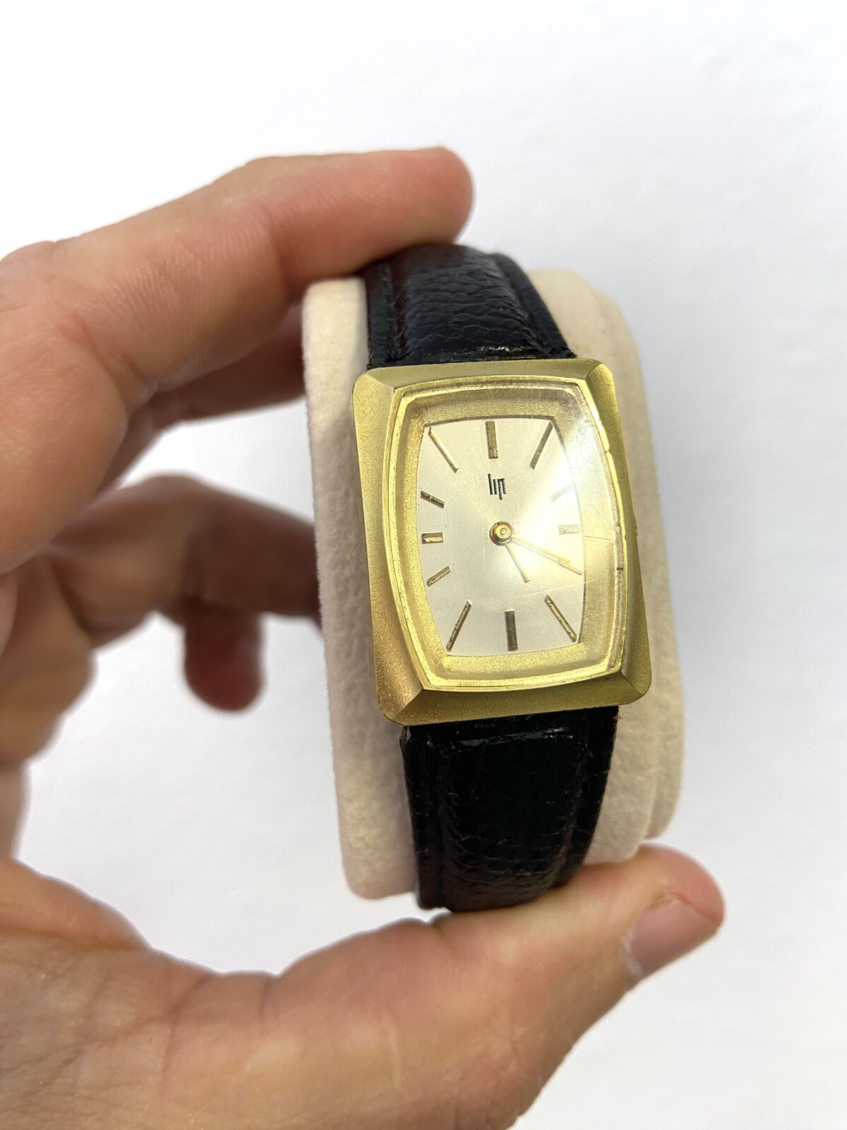 automatic lip watch - image 6