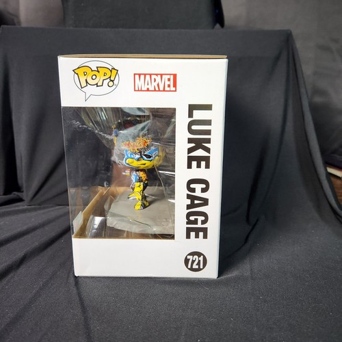 Funko Pop! LUKE CAGE STREET ART, exclusivo de Gamestop, #721 - Imagen 3 de 8